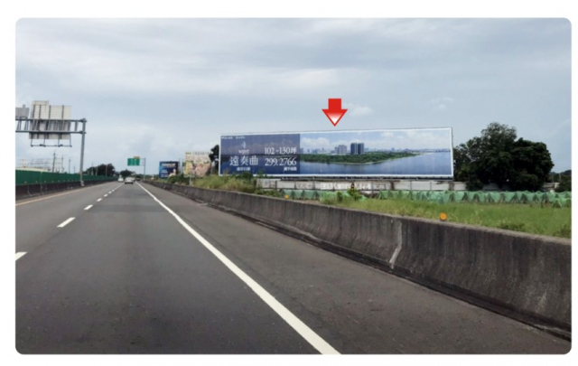 N-0877AB-86快速道路往灣裡交流道方向右側